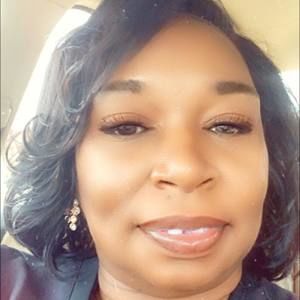 Meet your Posher, Delma